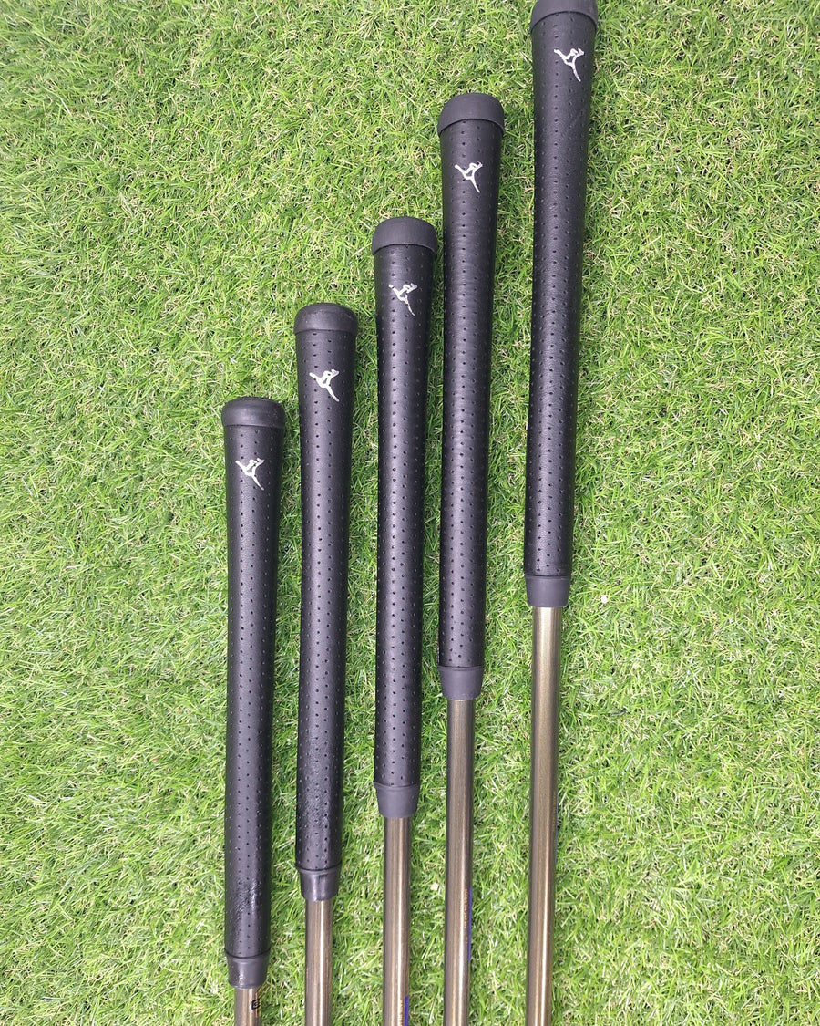 HONMA - LB-708 Irons (1995) - #3-10+SW - 4Star New Super Ferrite Carbon - RH - VERY GOOD HONMA