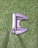 Odyssey - White Hot RX V-Line Fang - 34 Inch - RH - VERY GOOD