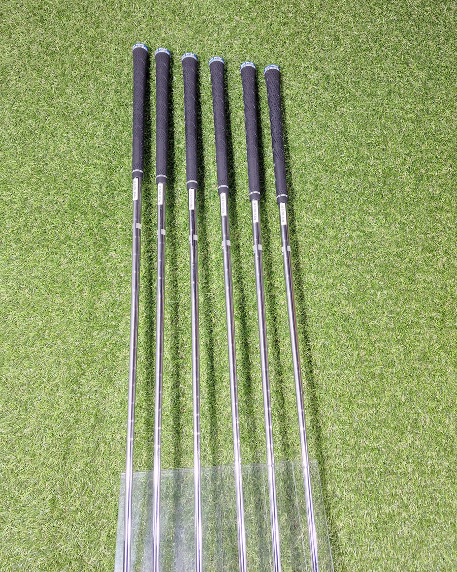 PRGR iD nabla X Iron Set 5-PW Stiff (USED)