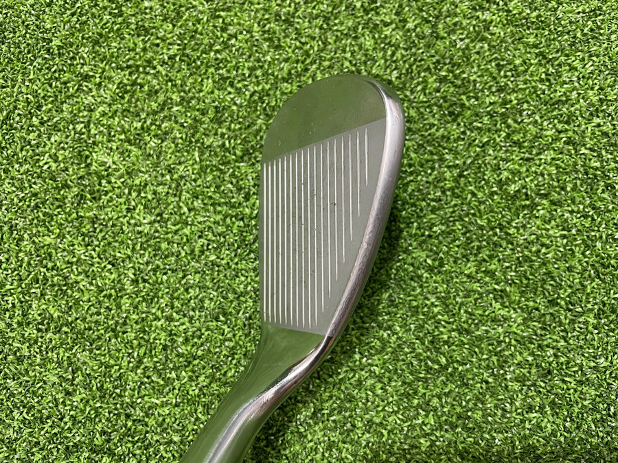 2014 Titleist Vokey Design SM5 54° Wedge (USED) - face and grooves