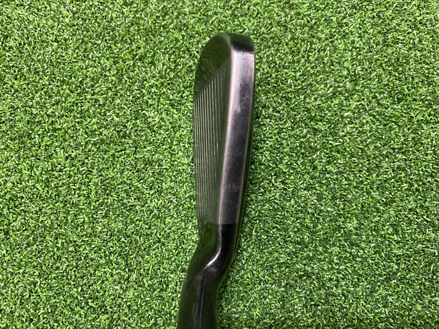 Avoda #4 Driving Hybrid Stiff (USED) - sole