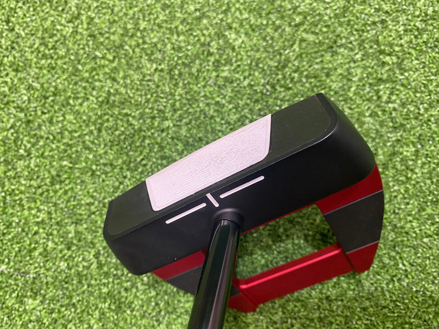 Odyssey Square 2 Square Tri-Hot JailBird Putter 35" (USED) - sole