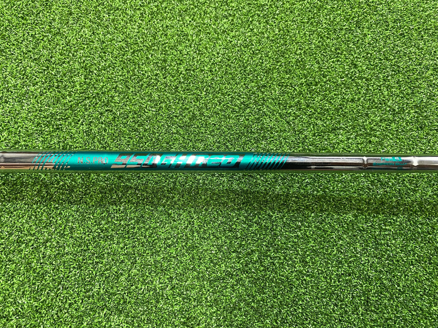 2021 Titleist T200 5-9, PW Iron Set (USED) - shaft detail