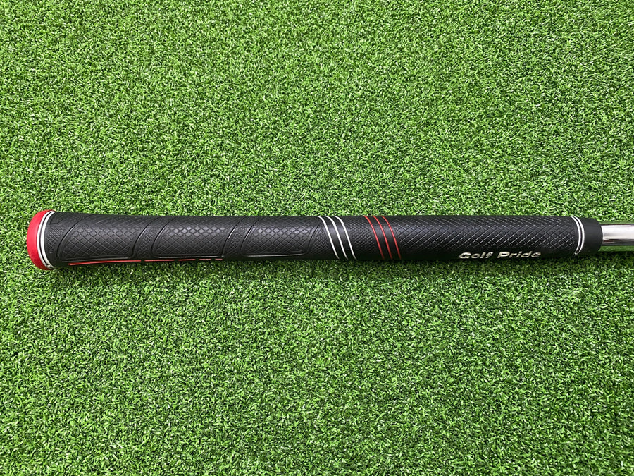 2021 Titleist T200 5-9, PW Iron Set (USED) - grip detail