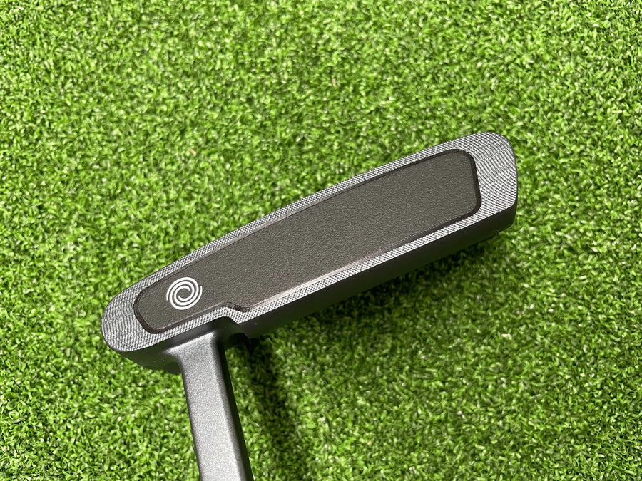 2025 Odyssey DFX #1 34" Putter With Headcover (LIKE NEW) - shaft detail