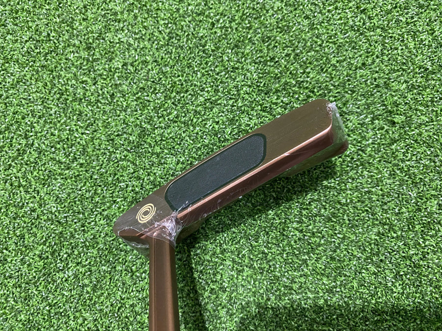 Odyssey Ai-One Giraffe-Beam #2 Putter 33" (NEW) - sole