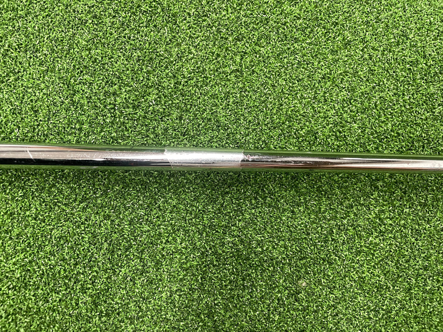 Odyssey White Hot XG Marxman Putter 35" (USED) - grip detail