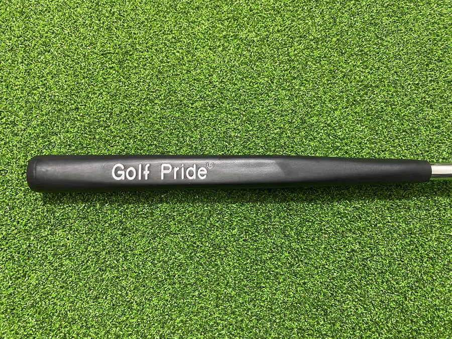 2004 Scotty Cameron Red X2 34" Putter (USED) - alternate angle