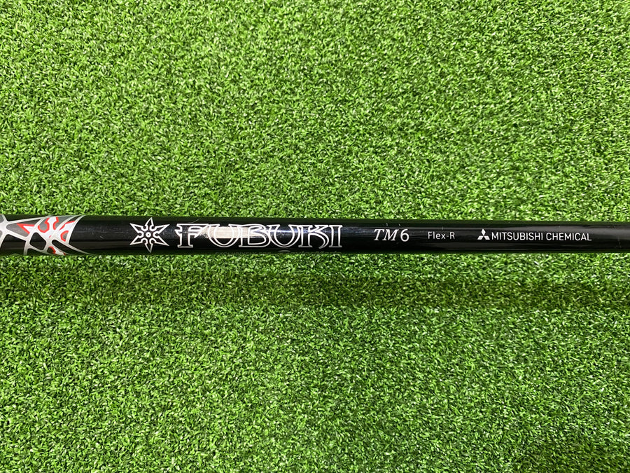 2021 TaylorMade M4 49° Gap Wedge (USED) - grip detail