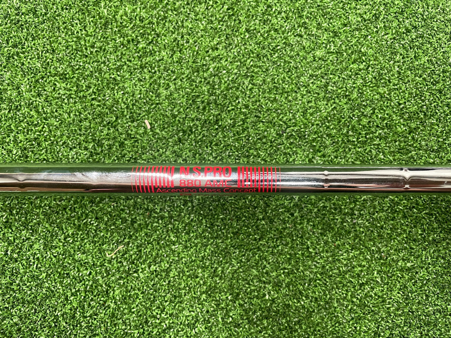 2021 Titleist T200 6-9, PW Iron Set - grip detail
