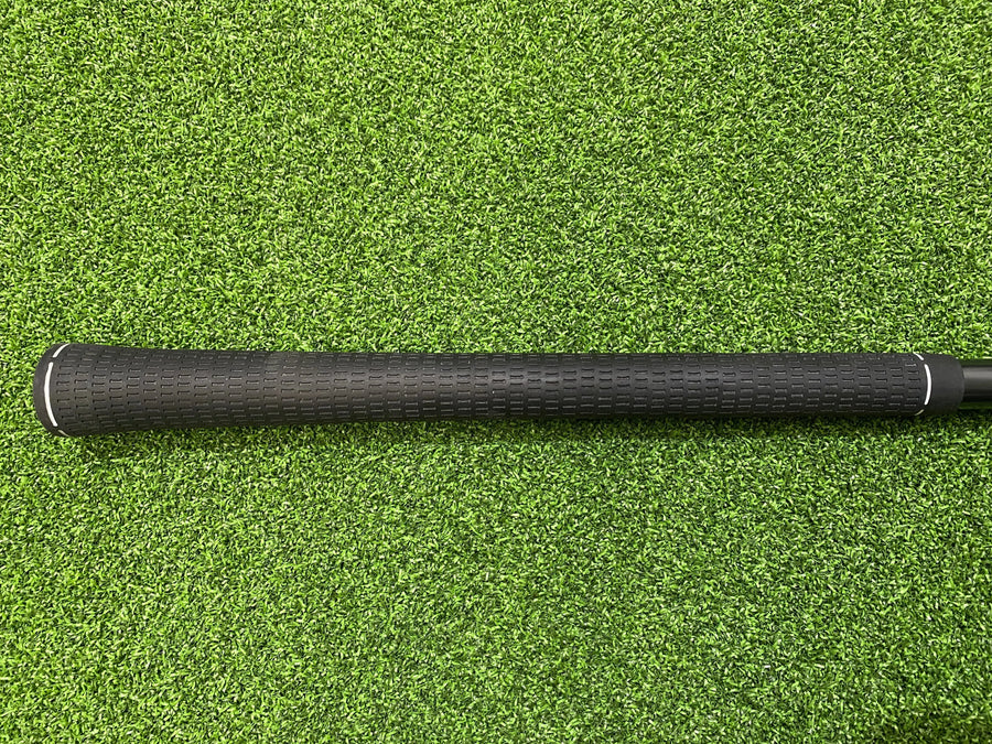 2002 TaylorMade R580 10.5° Driver (USED) - grip detail