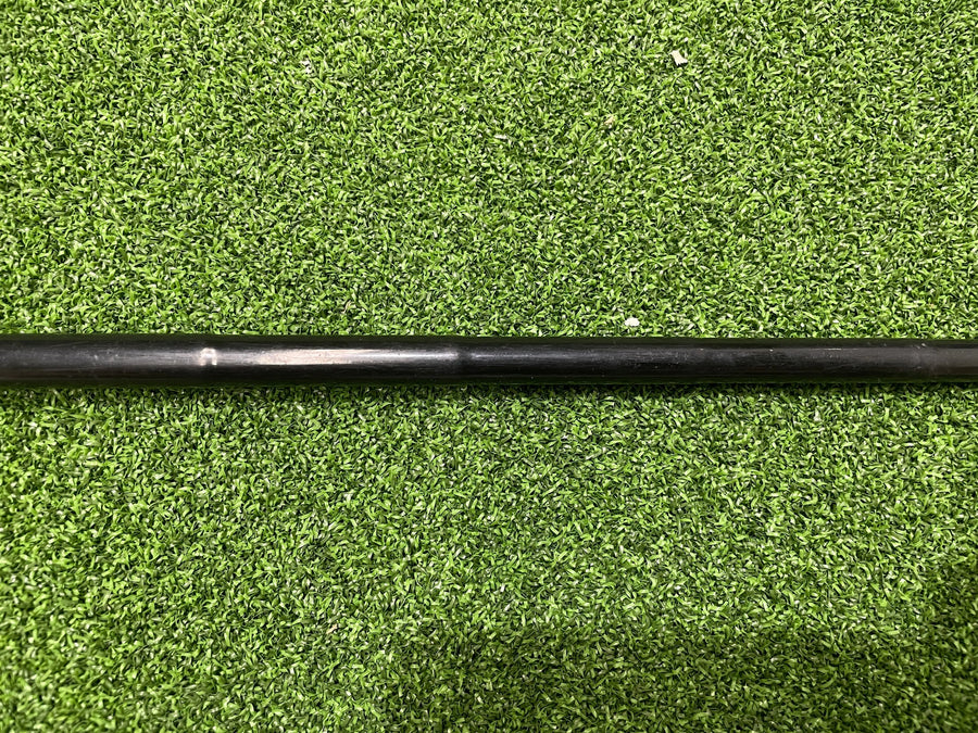 Odyssey Works Big T V-Line CS 34" Putter - grip detail