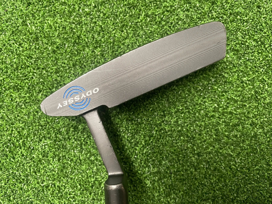 2018 Odyssey Stroke Lab 2M CH 34" Putter - shaft detail
