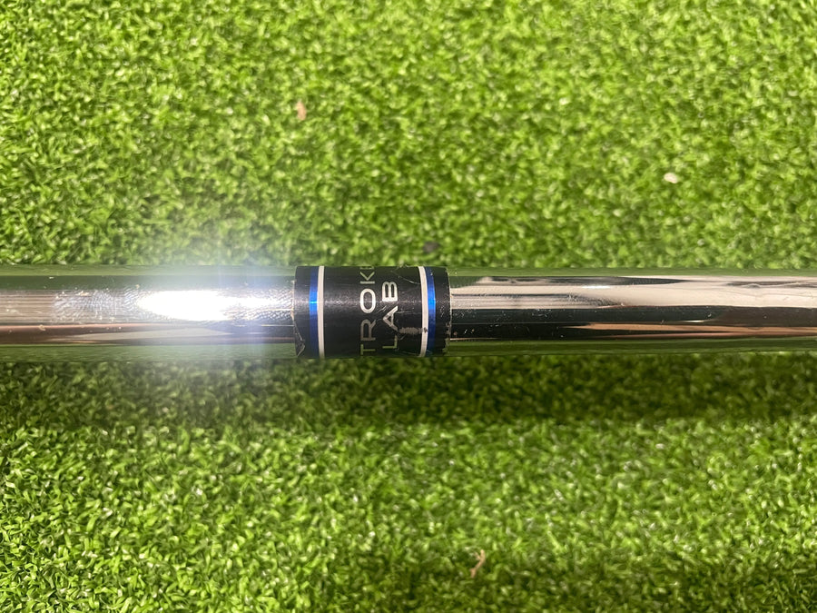 2018 Odyssey Stroke Lab 2M CH 34" Putter - grip detail