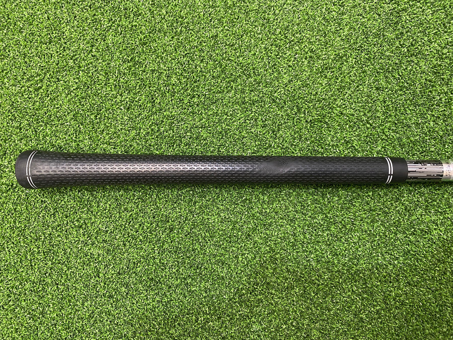 UST Mamiya Attas 4U 7S 44" Driver Shaft With Titleist Adapter (USED)