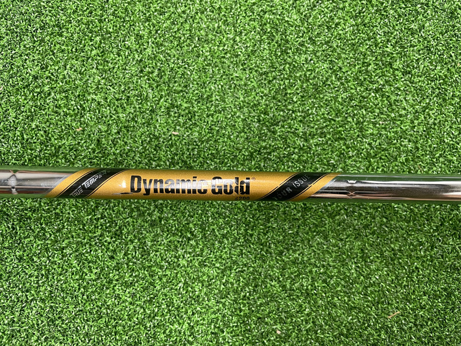 2019 PING Blueprint 5-9, PW Iron Set - grip detail