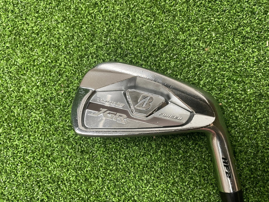 2017 Bridgestone Tour B JGR HF2 5-9, PW Iron Set - sole