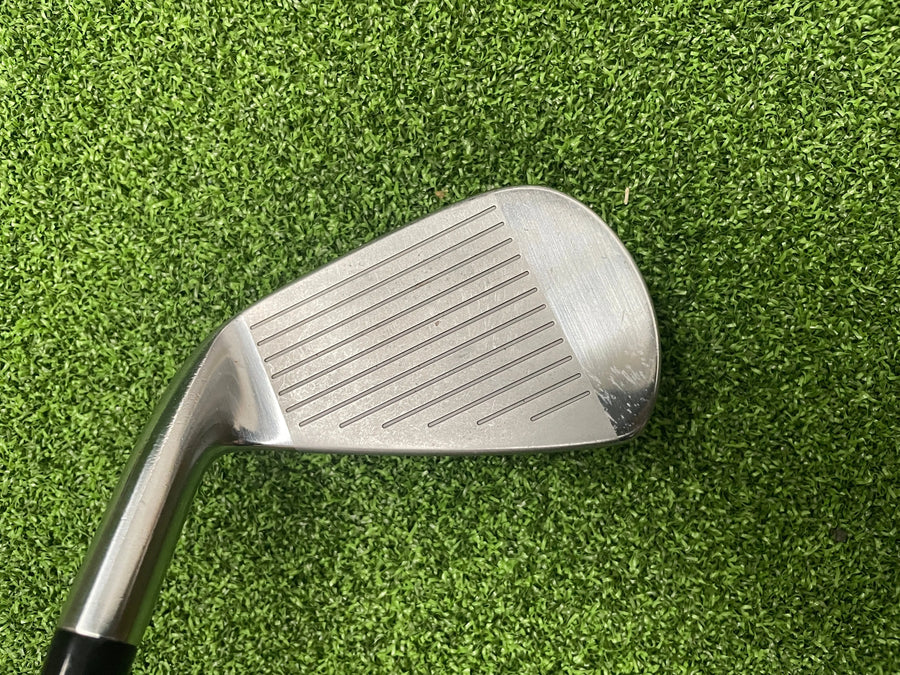 2017 Bridgestone Tour B JGR HF2 5-9, PW Iron Set - shaft detail