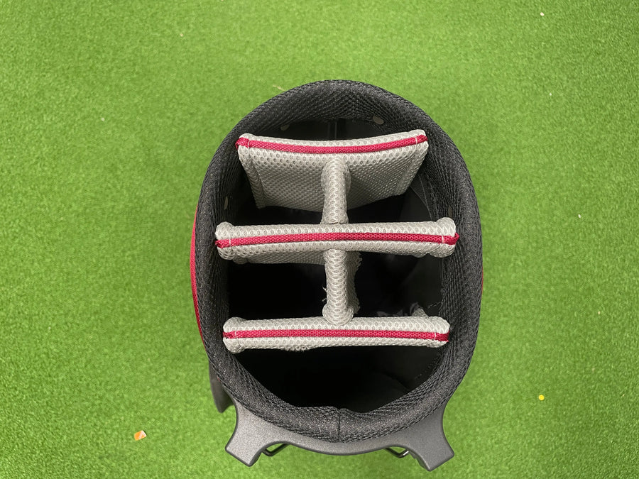 King Par 6-Way Stand Bag With Raincover (LIKE NEW) - back view