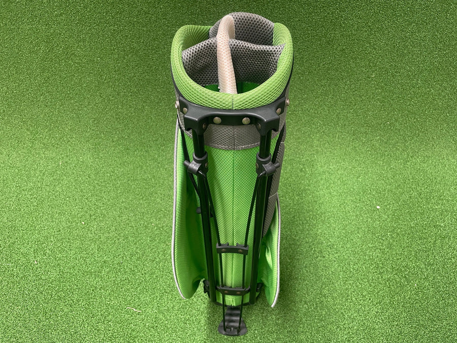 Lynx Junior 6-9 5-Way Stand Bag (LIKE NEW) - pockets