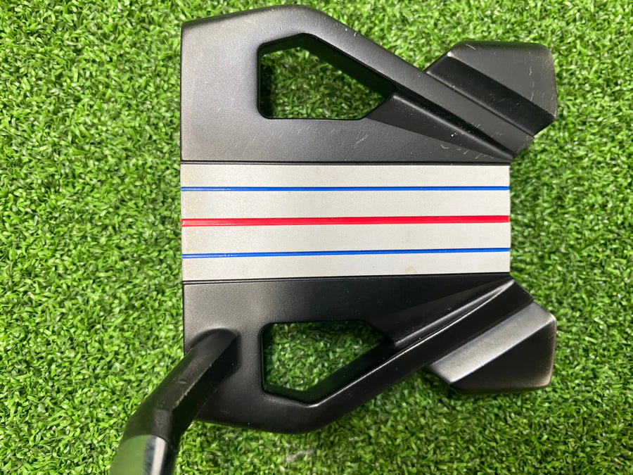2020 Odyssey Triple Track Ten 34" Putter - sole