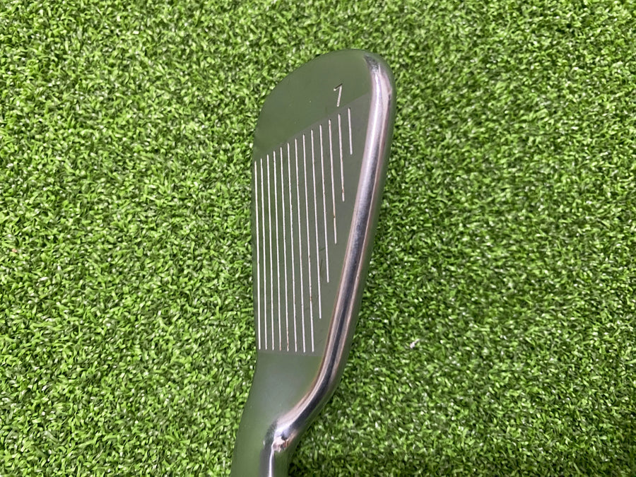 2017 PING G400 7-9, PW Iron Set - sole