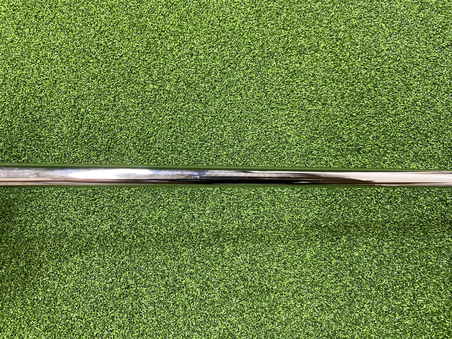 2023 Odyssey White Hot Versa Three T 35" Putter (EXCELLENT) - grip detail