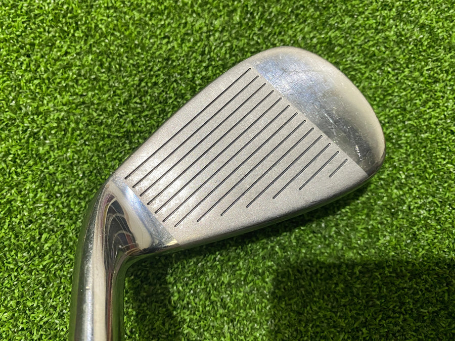 Larouge 5-9, PW, AW, SW Iron Set - shaft detail