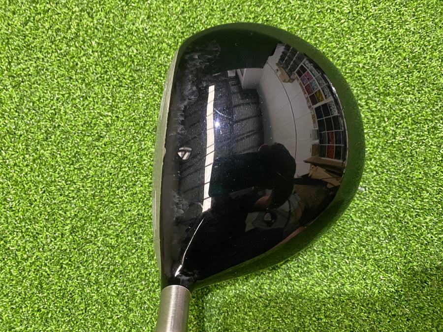 TaylorMade R7 Driver 10.5° Stiff (USED) - sole