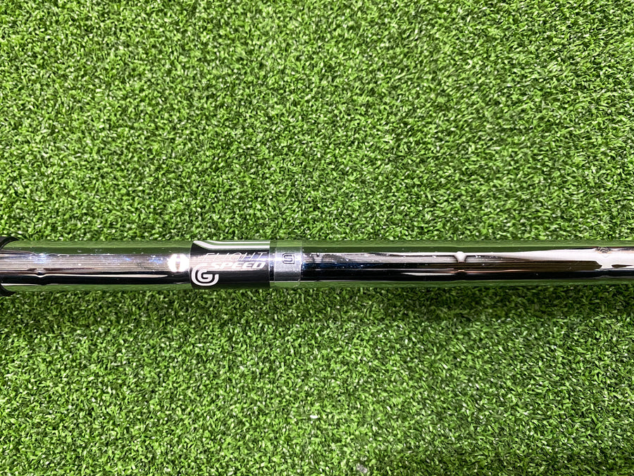 Cleveland CG-C Iron Set (5-9, PW, SW) Stiff Steel (USED) - grip detail