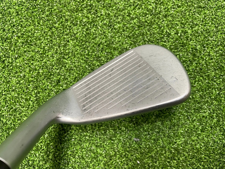 PING i200 Irons 5-9+PW (USED) - shaft detail