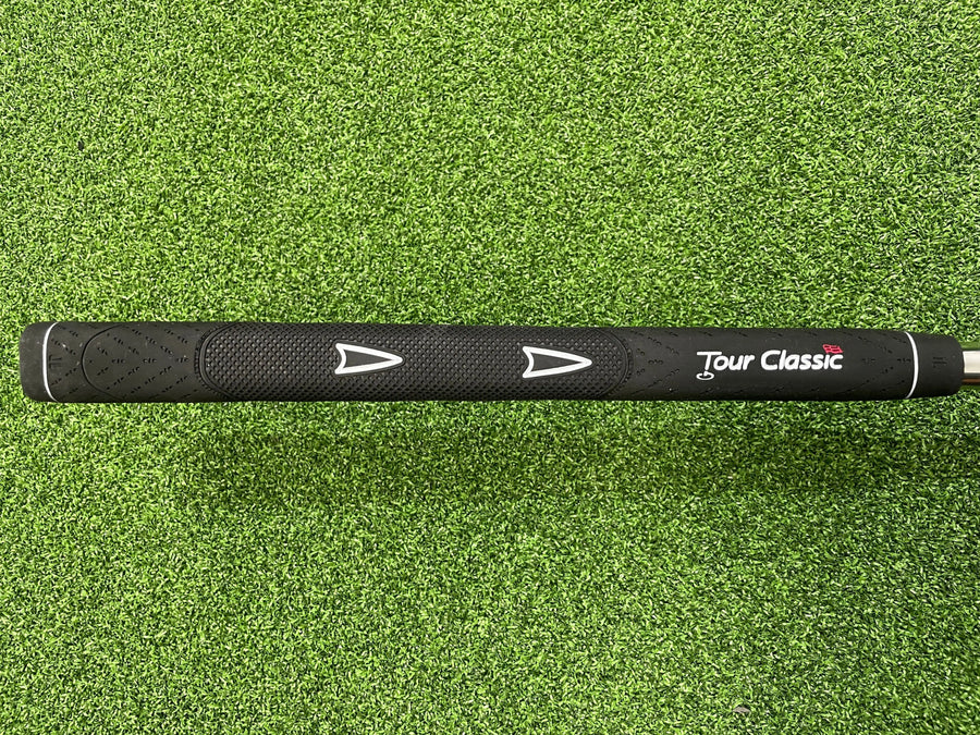 Yes! C-Groove Marilyn Putter 32" (USED) - full length
