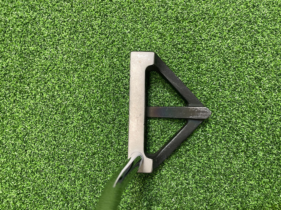Yes! C-Groove Emma Putter 34" (USED) - back