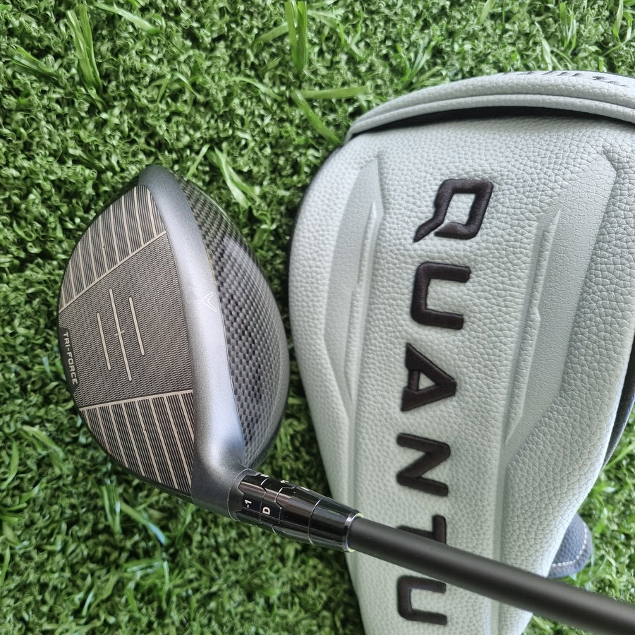 Callaway Quantum Max Driver 10.5° Stiff (Ex Demo) - club head and headcover