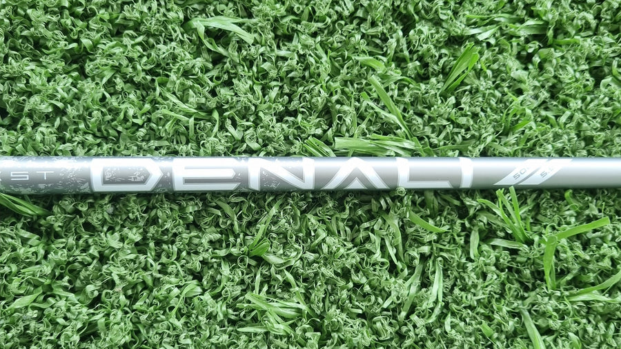 Callaway Quantum Max Driver 10.5° Regular (NEW) - Denali shaft
