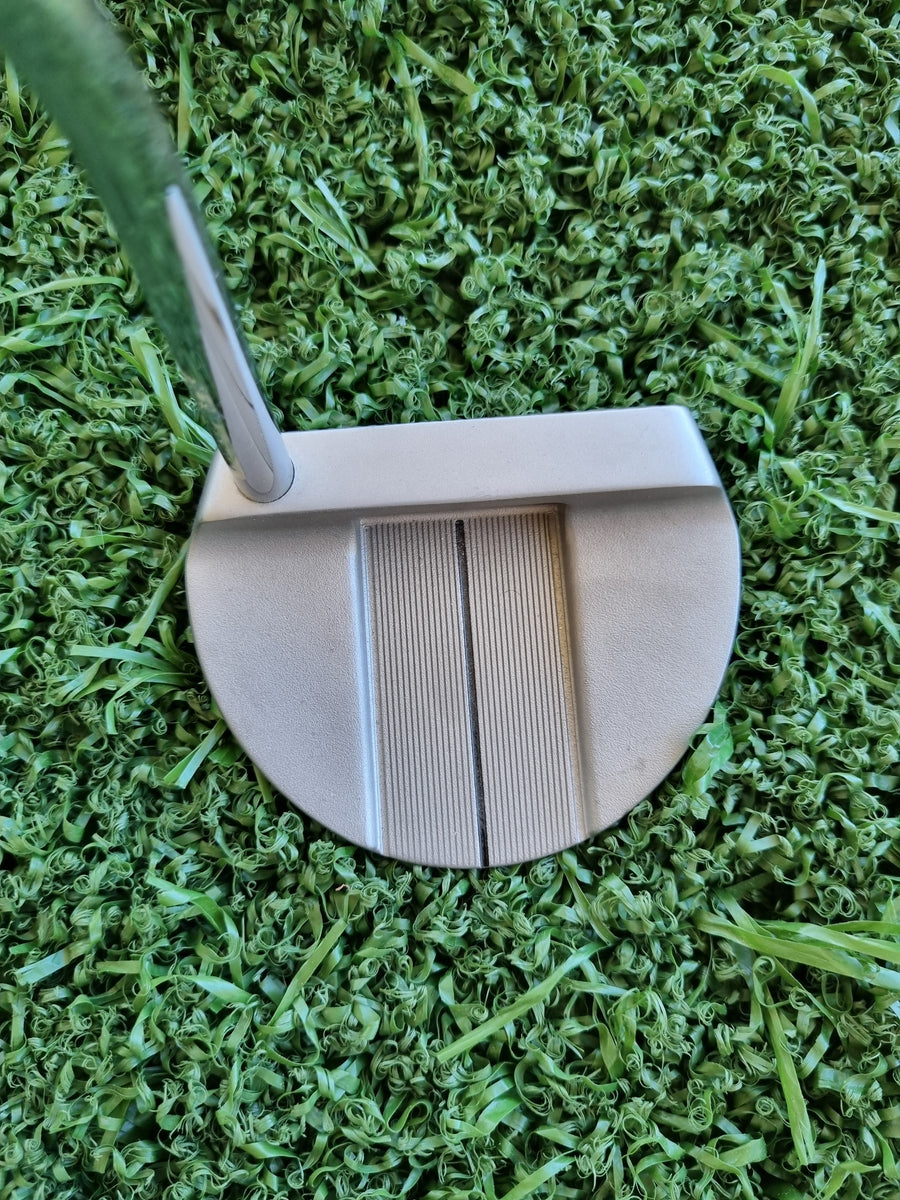 Cleveland Huntington Beach Soft 14 Putter 35" (NEW – Display Stock) - topline