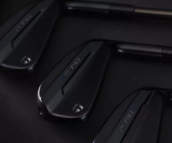 TaylorMade P790 Shadowfall Iron Set